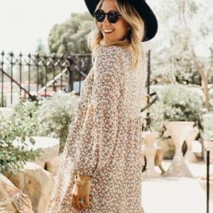 Carly Jean Los Angeles Ellie Tiered Midi Dress